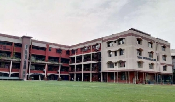 Featured Image of Carmel English School