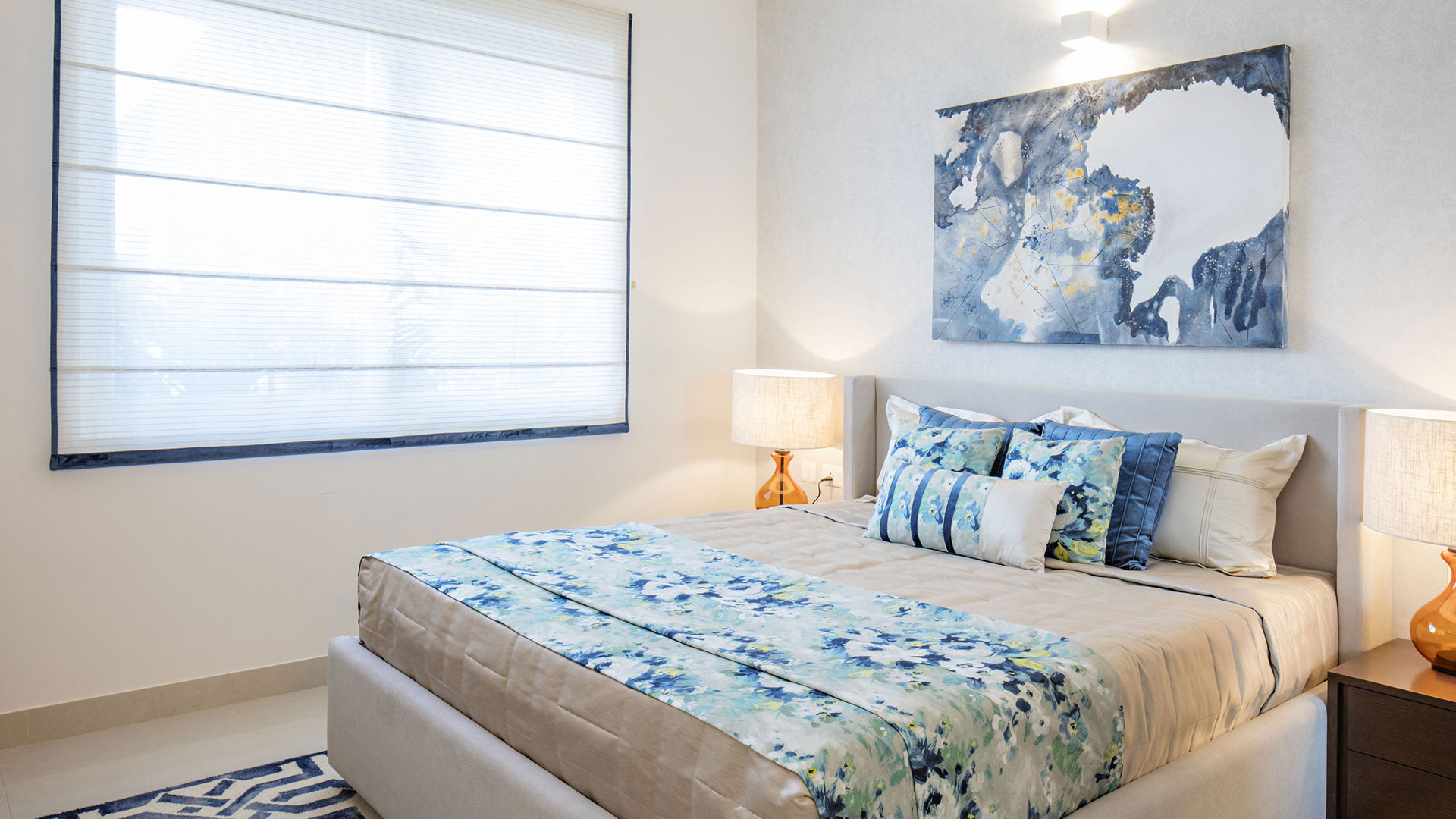 Featured Image of Century Midtown Bedroom